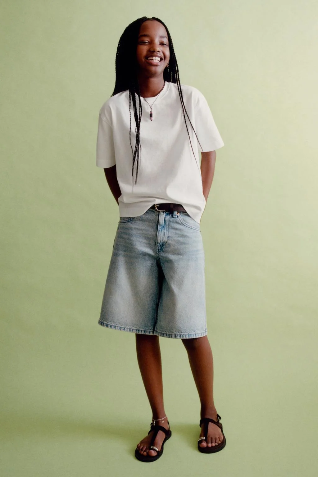 Однотонная плотная футболка