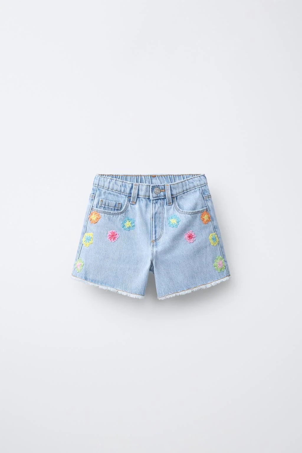 Мамины бермуды из денима с вязаными цветами — Шорты