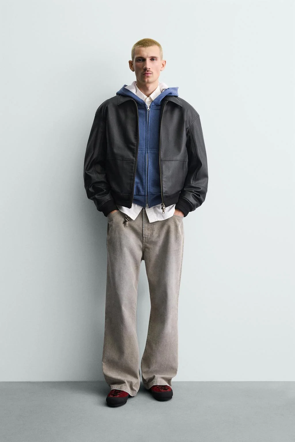 Куртка-бомбер из искусственной кожи — Под кожу