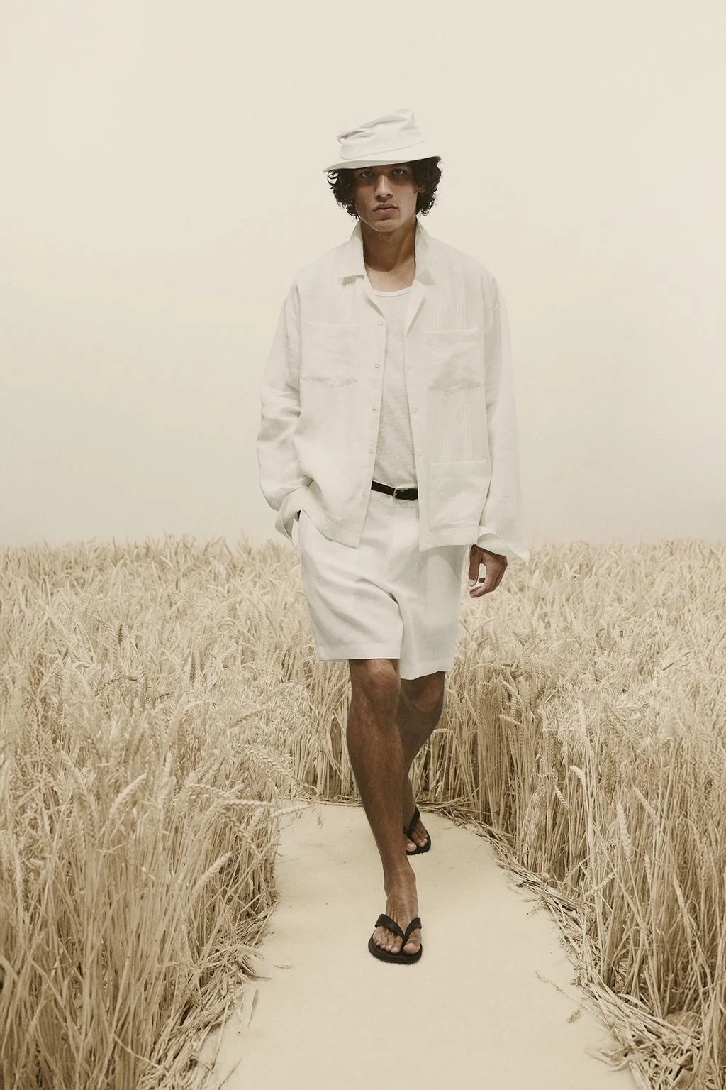 Шорты-бермуды из 100% льна обычного кроя — Льняные