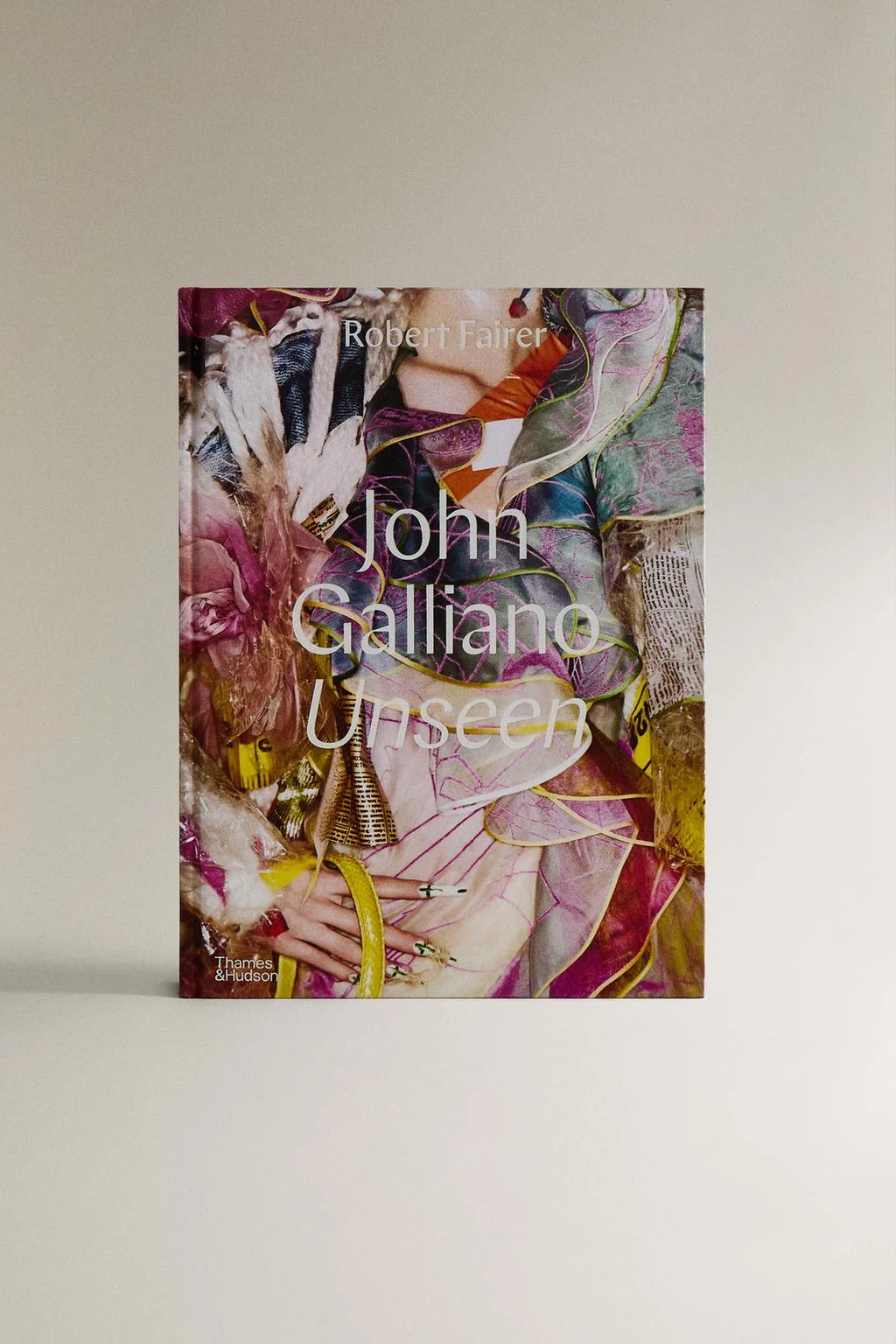 Книга John Galliano Unseen (английская)