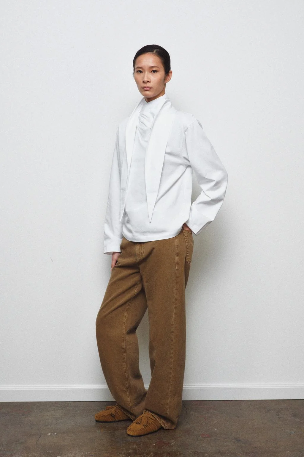 Тяжелая хлопковая футболка с бантом