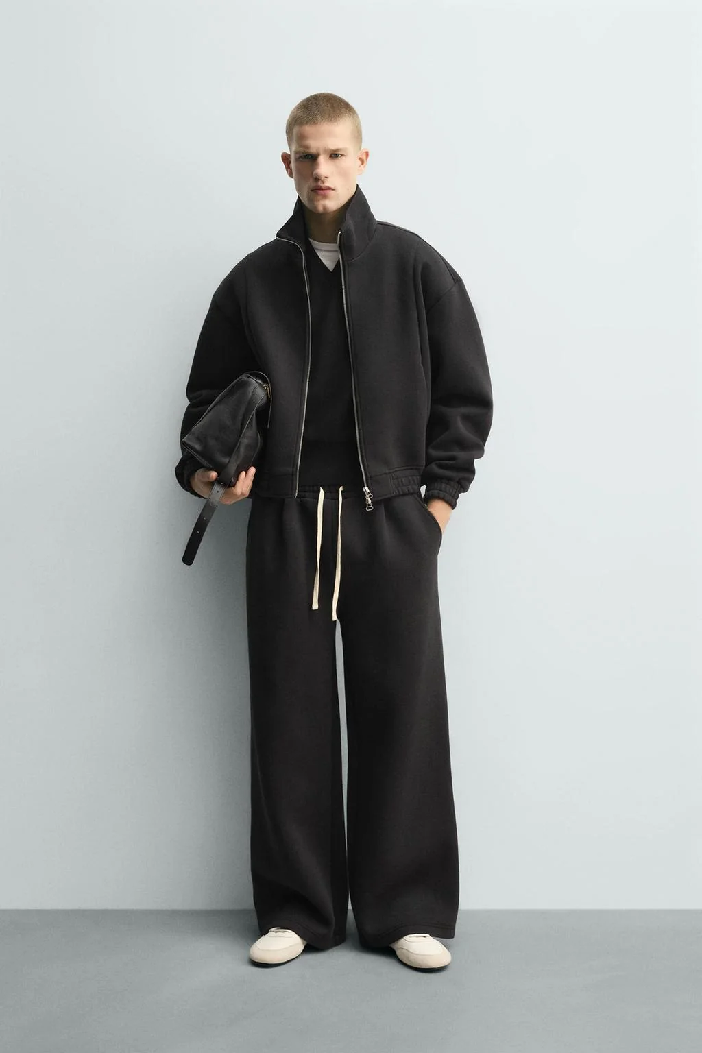 Укороченная техническая куртка