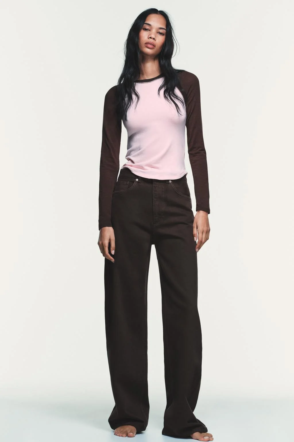 Футболка с контрастным рукавом реглан