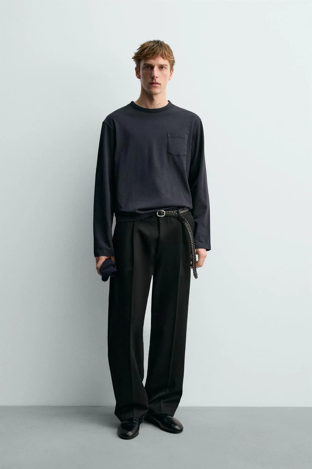 Футболка с длинным рукавом и карманом Аарон Левин X ZARA