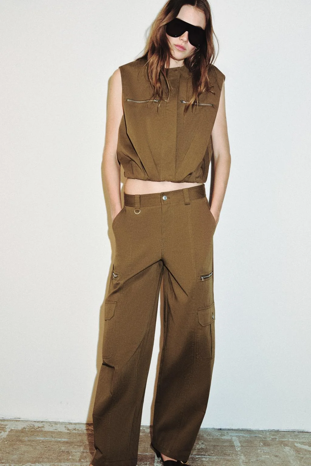 Пуховый жилет на молнии