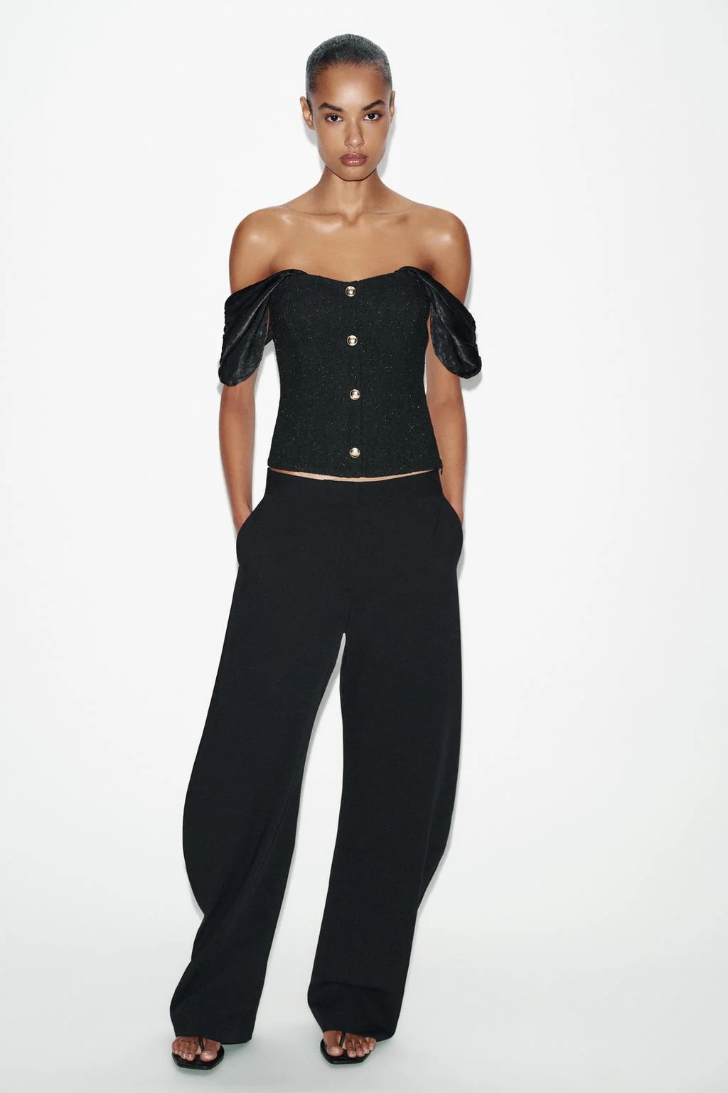 Топ из букле с комбинированием