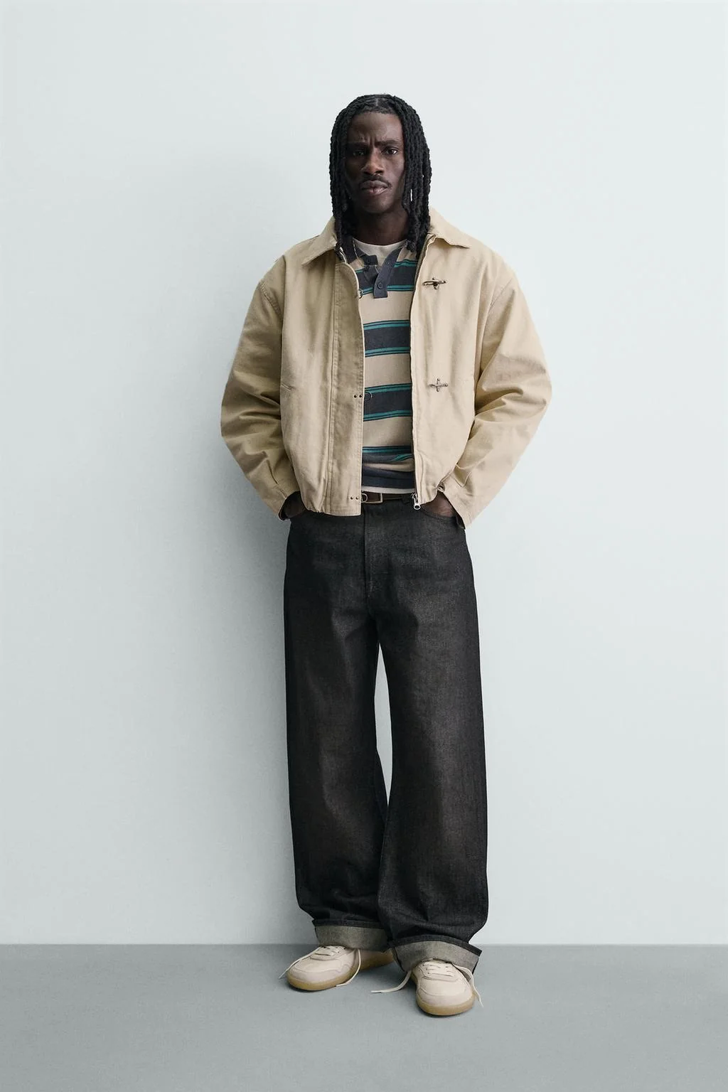 Куртка укороченная с огнегасительной застёжкой — Пряжки