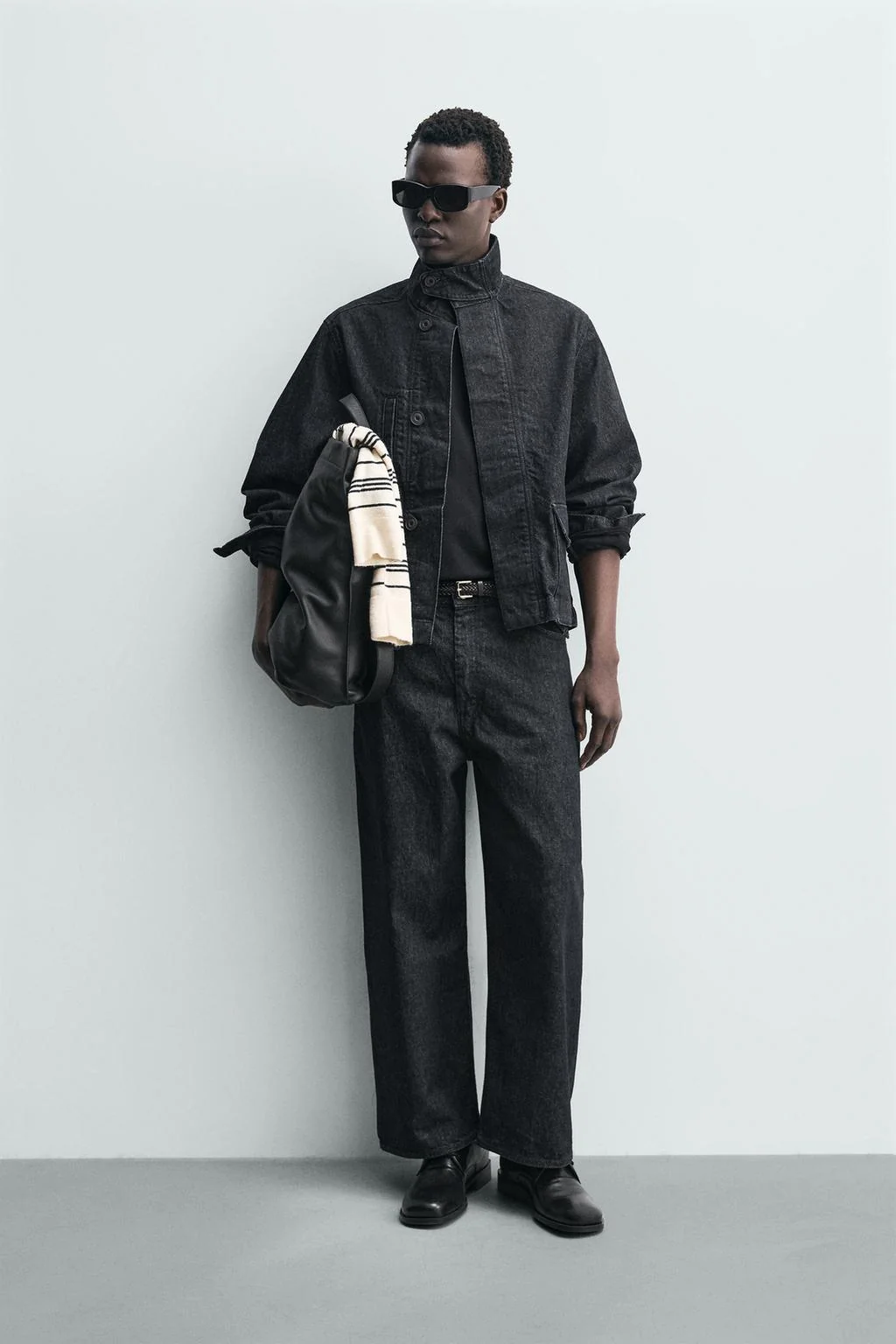 Джинсовая куртка с карманами — Сырой деним