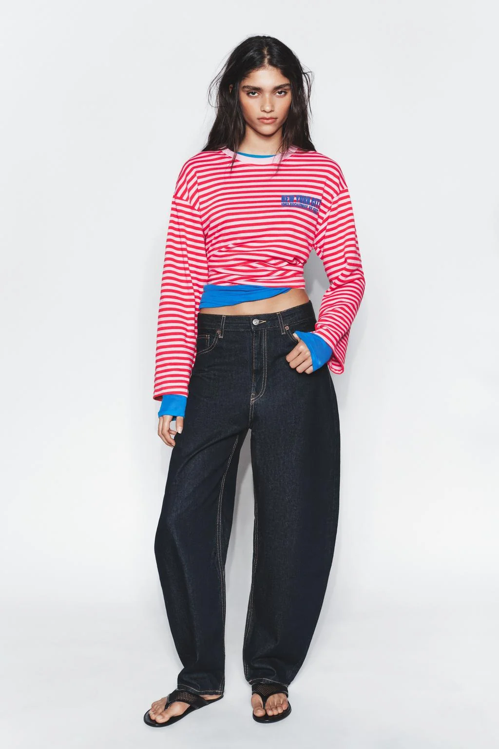 Полосатая футболка с логотипом — Полосатый