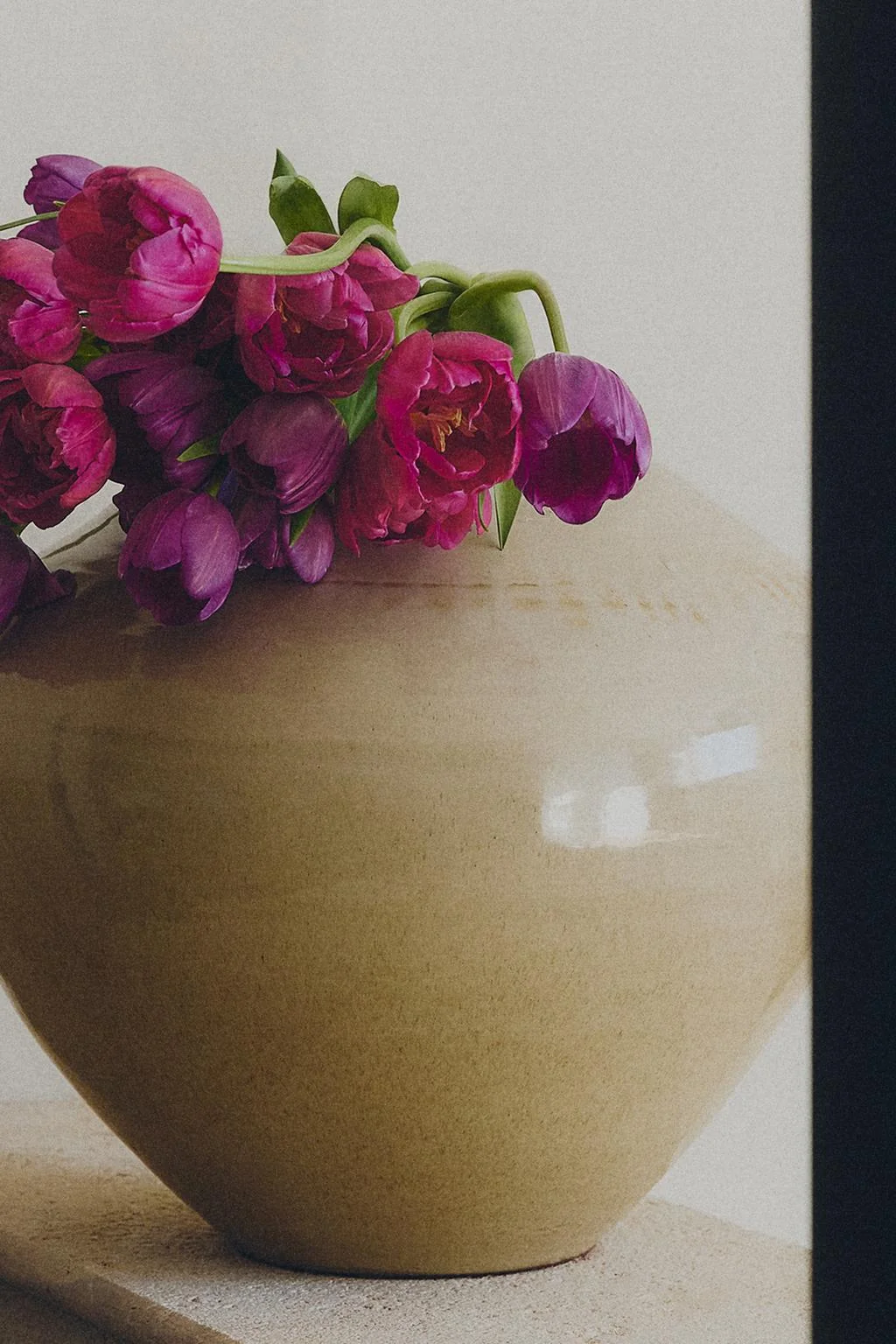 ВАЗА ИЗ ЭМАЛИРОВАННОЙ КЕРАМИКИ