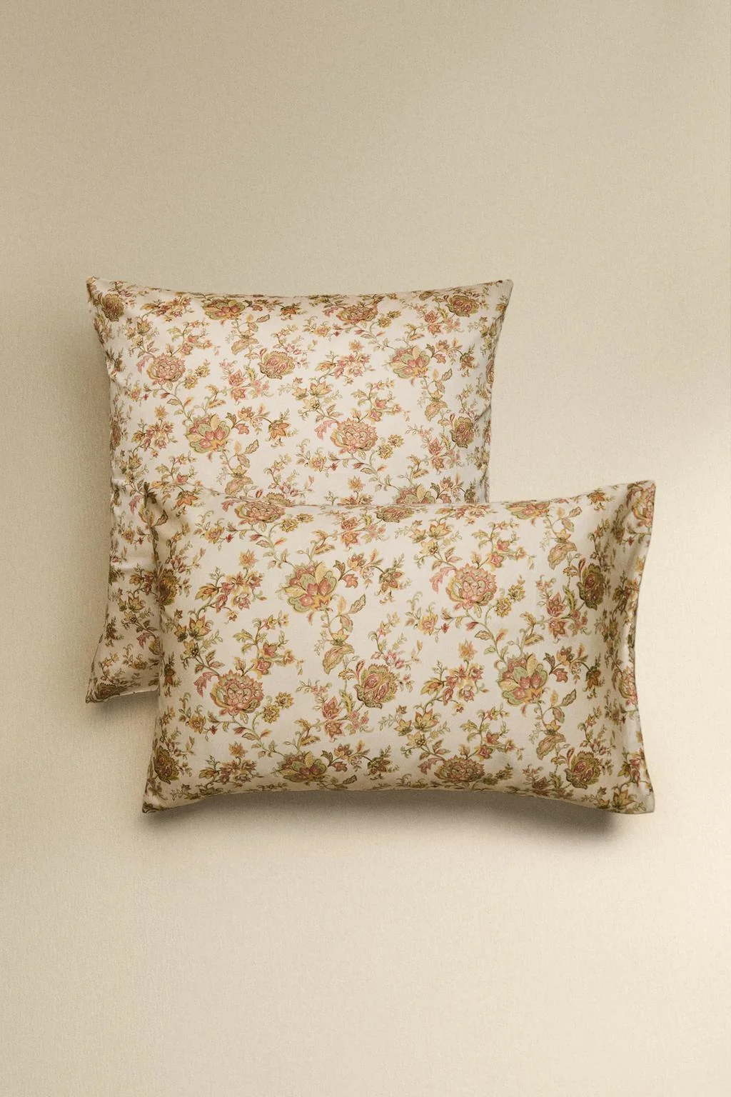 Наволочка из сатина с цветочным принтом — Постельное бельё