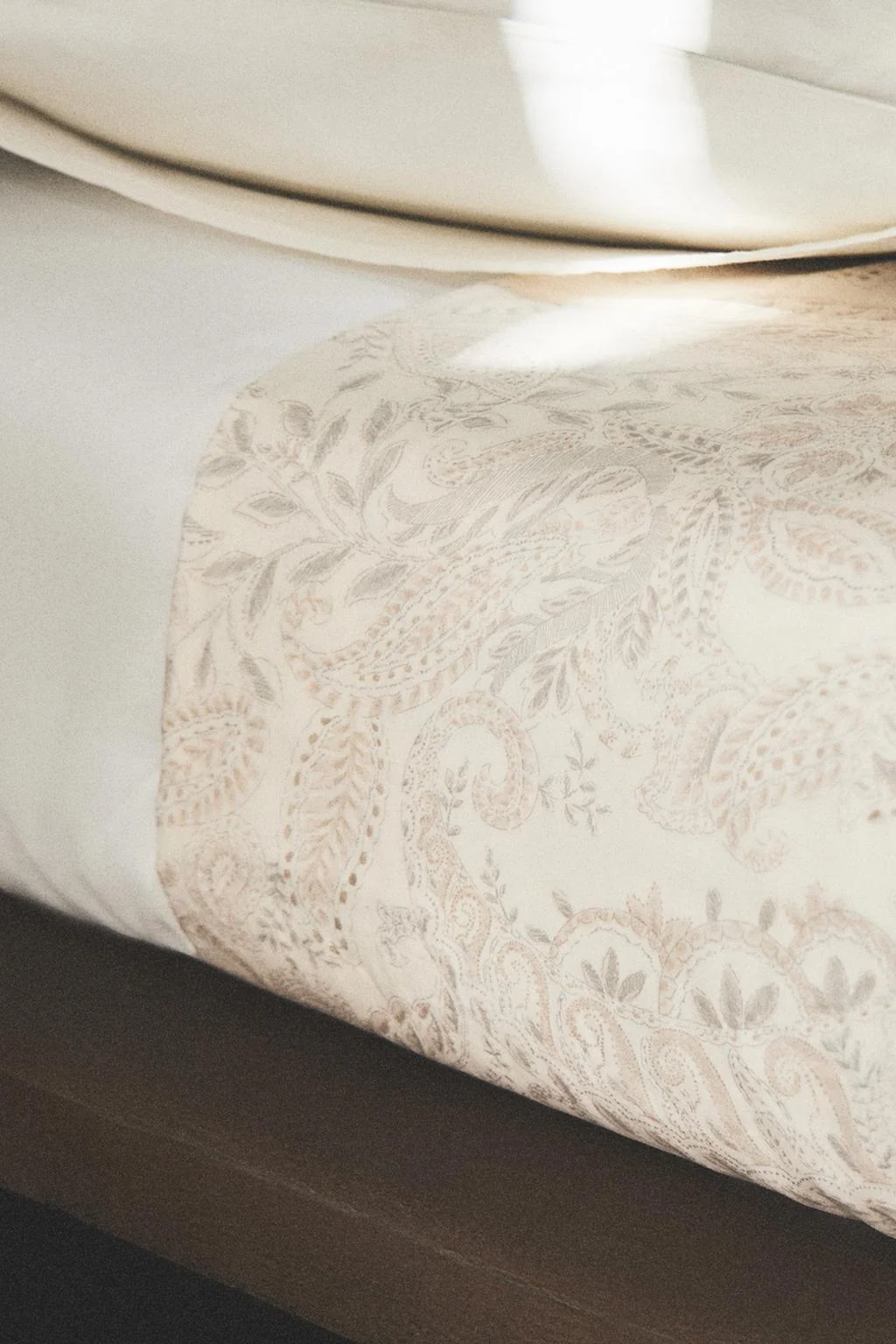 Простыня из сатина с принтом пайети — Постельное бельё