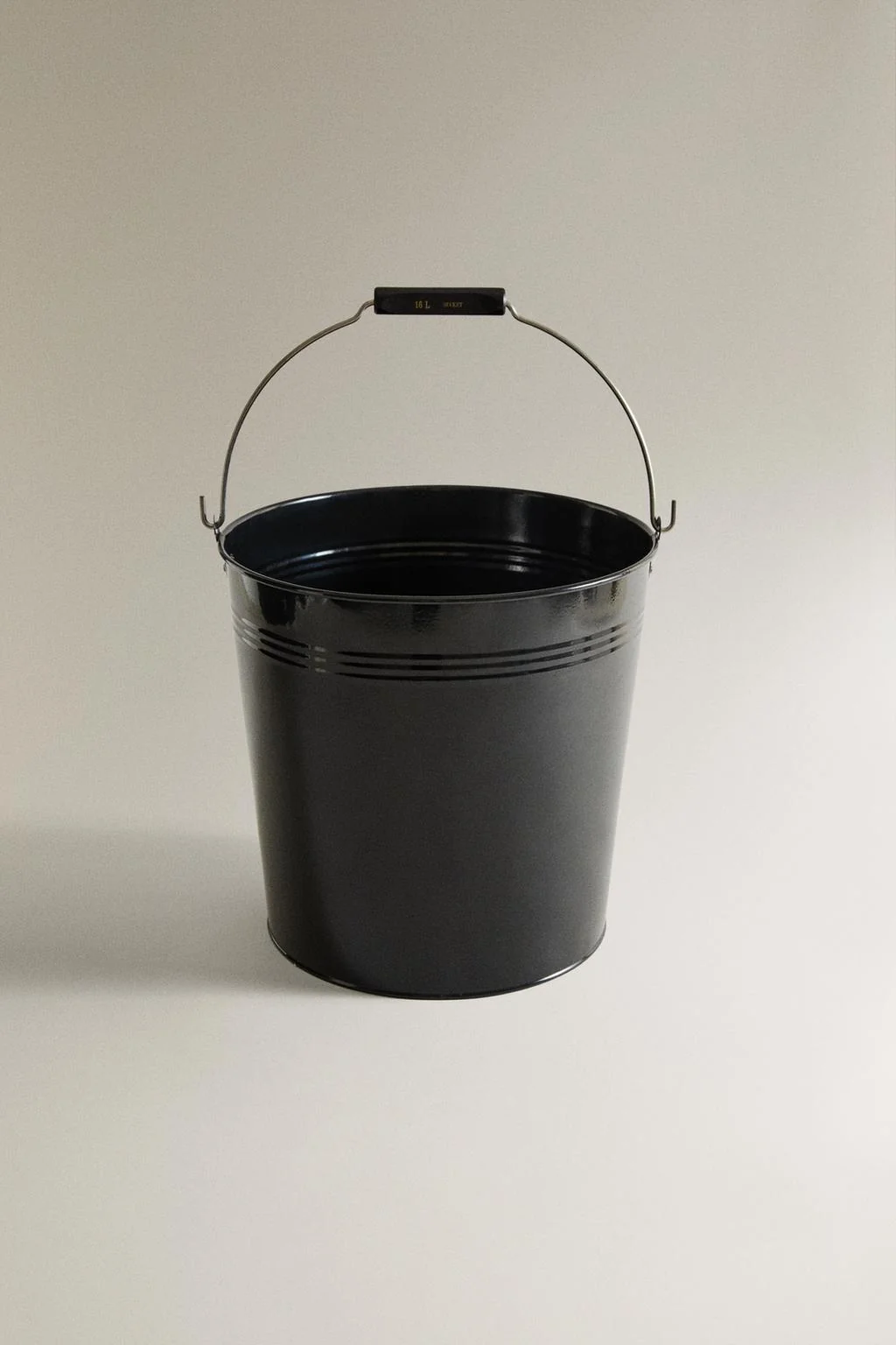 Металлическое ведро — Стирка и уборка