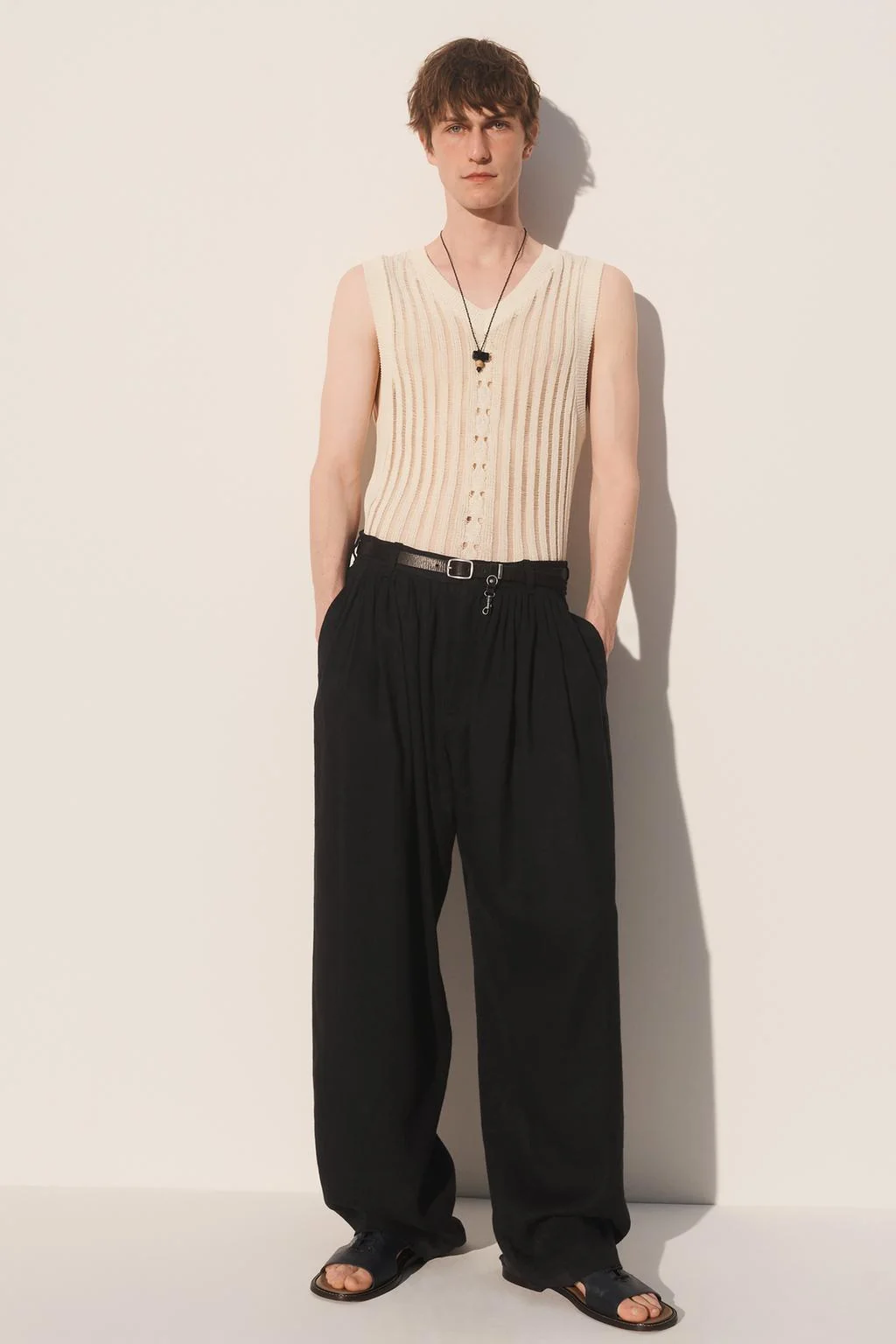 Топ с открытым плетением — Жилеты