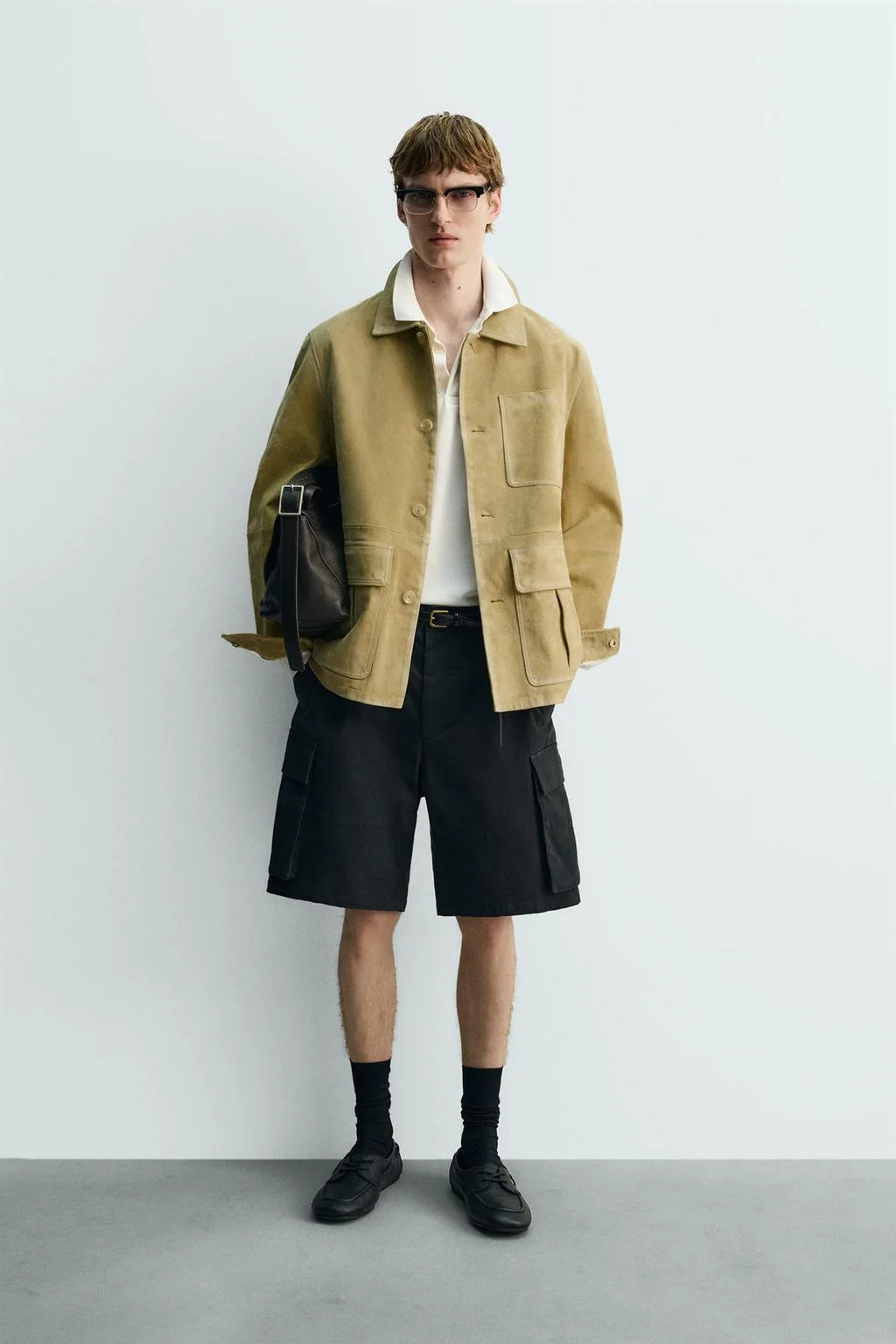 Замшевая куртка с карманами