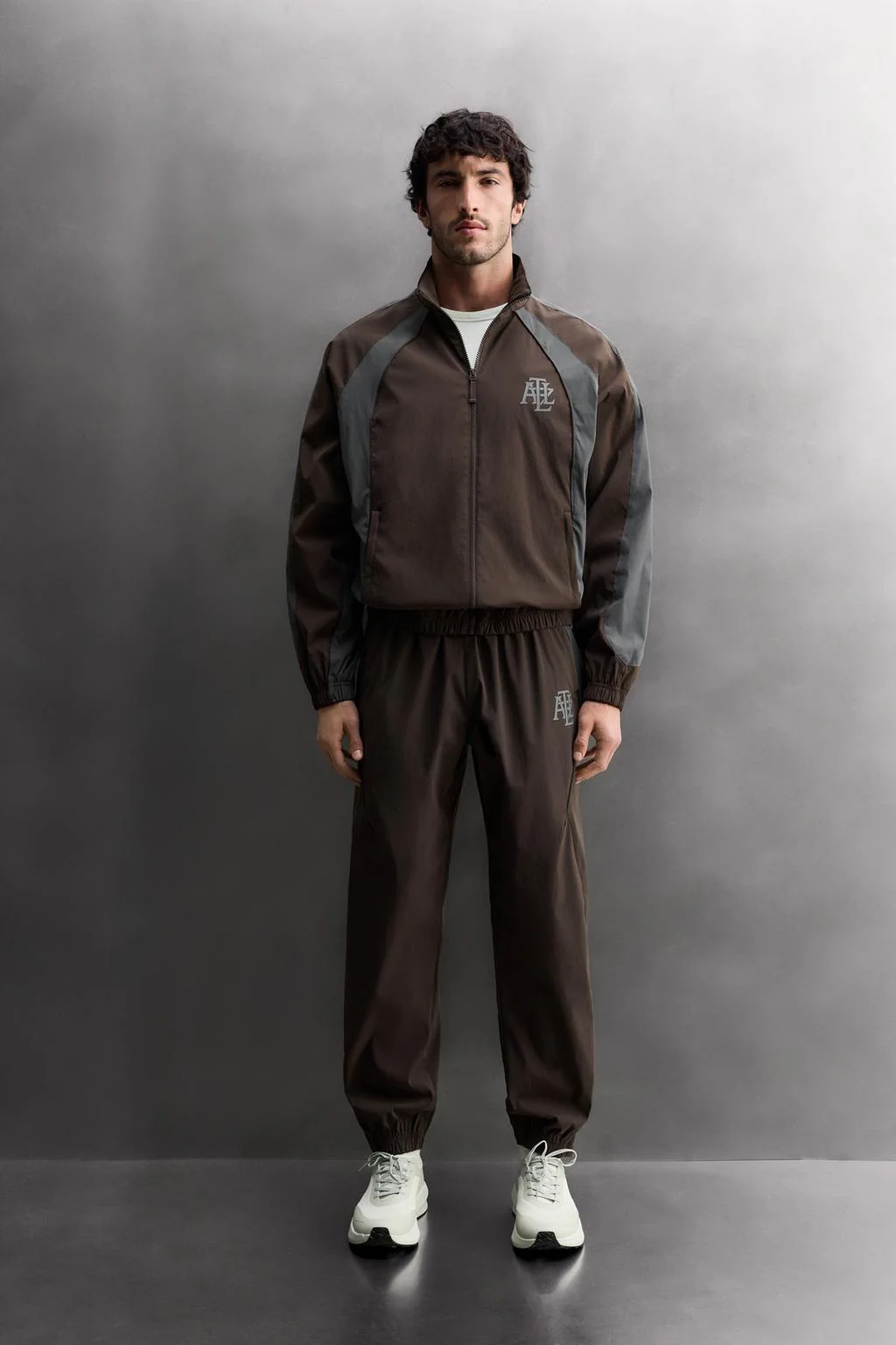 Техническая футбольная куртка цветблок — Ветрозащитные куртки