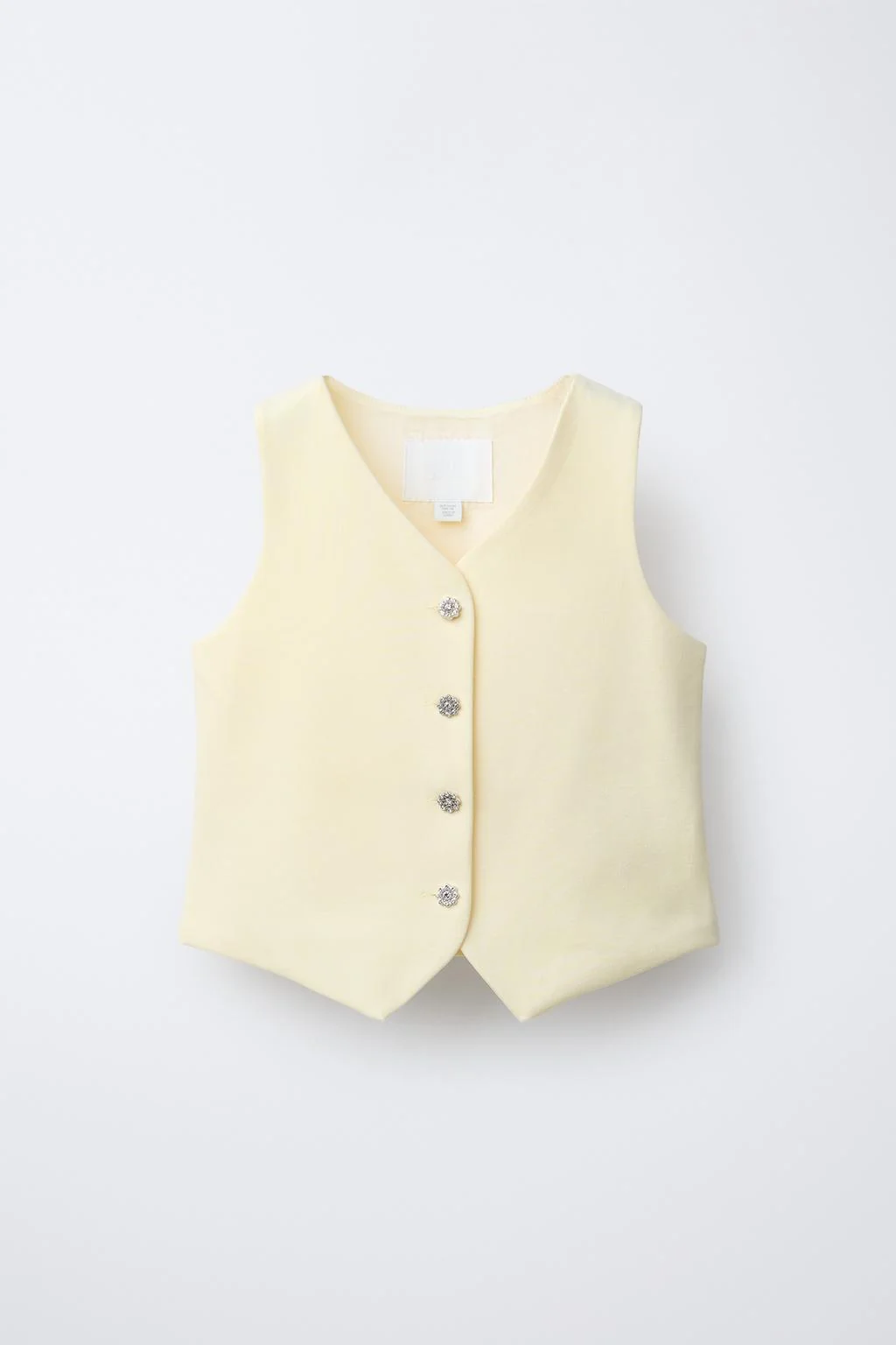Жилет с пайетками на пуговицах