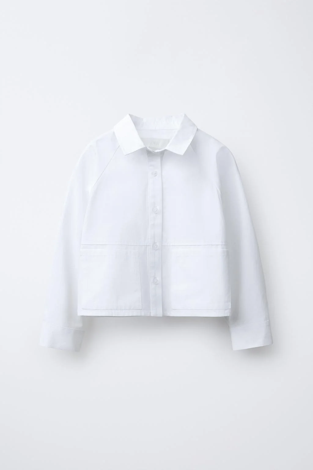 Короткая рубашка с карманами