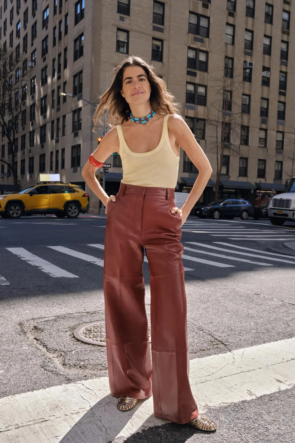 Свободный топ без рукавов