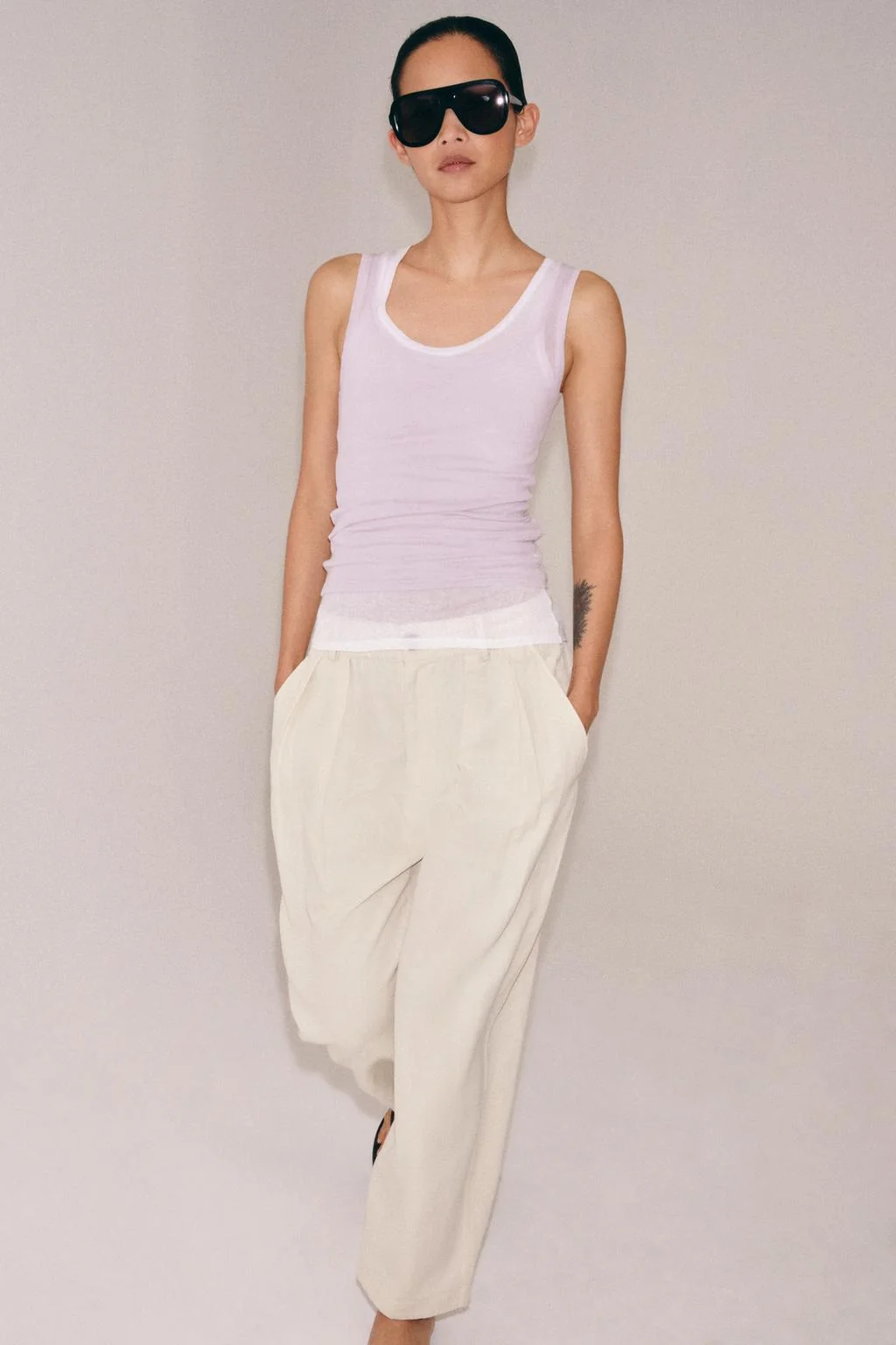 Хлопковый топ без рукавов