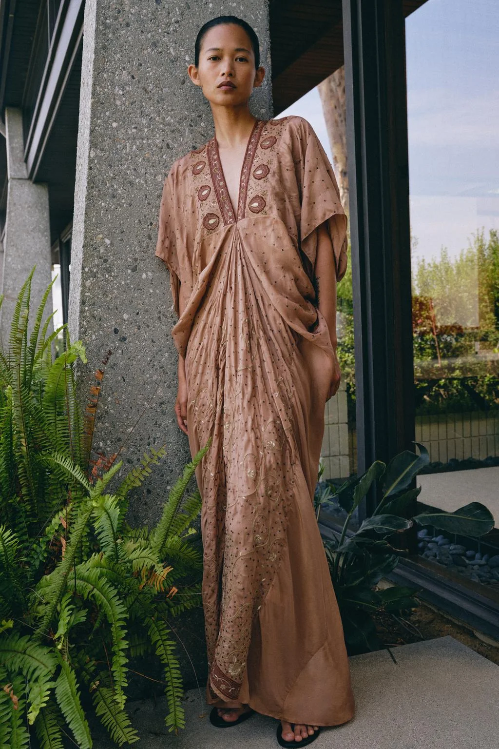 Коллекция ZW: платье с вышивкой и бисером (ограниченный тираж) — Миди и макси