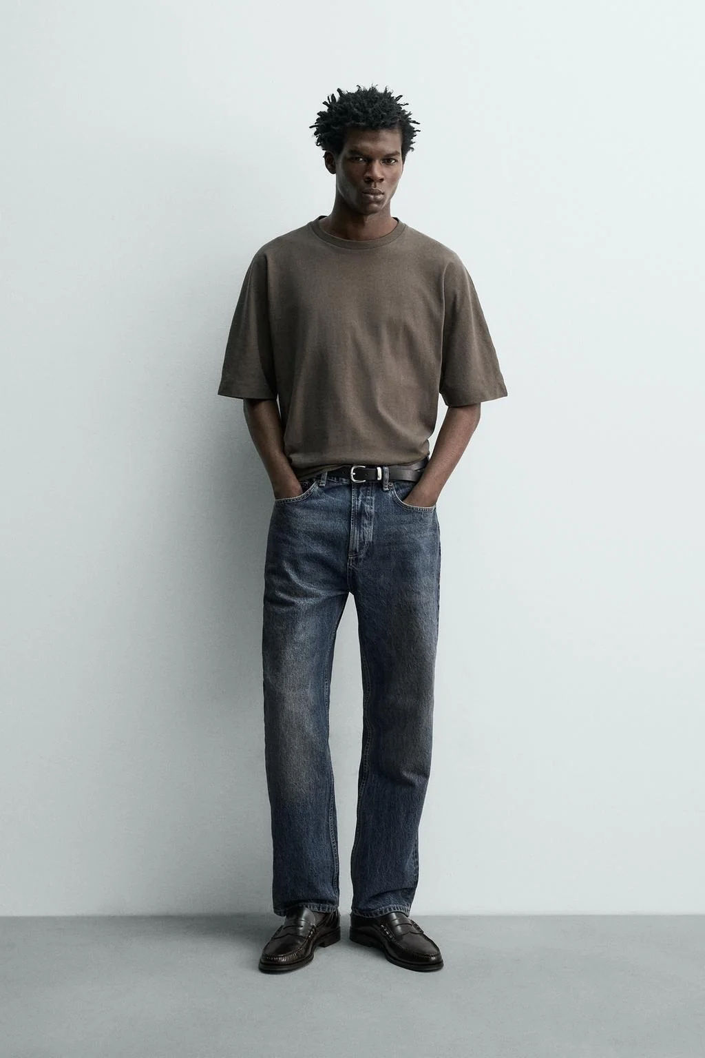 Джинсы прямого кроя