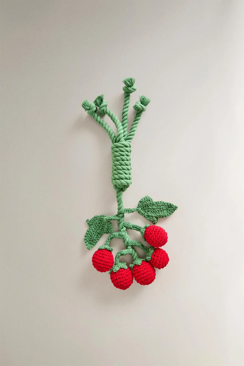 Игрушка для питомца "Виноградная томатная кисть"