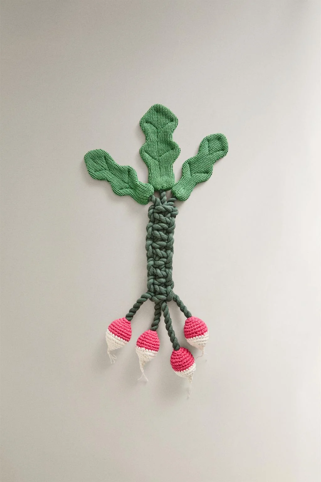 Игрушка для питомца "Связка редиса"