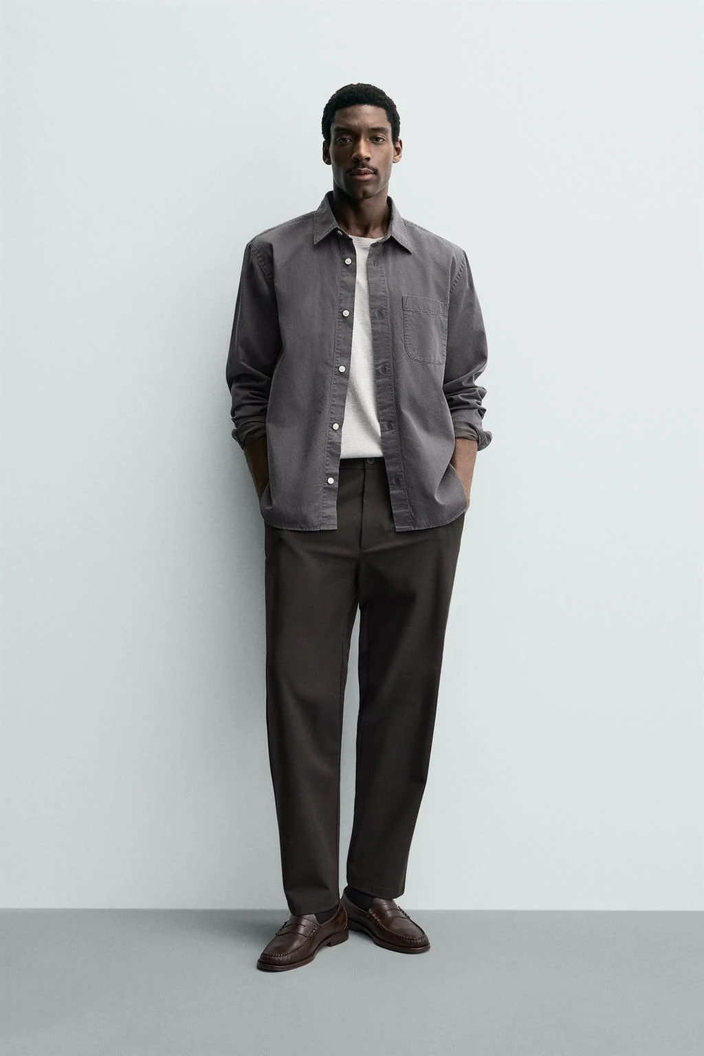 Брюки комфортной посадки обычной ширины