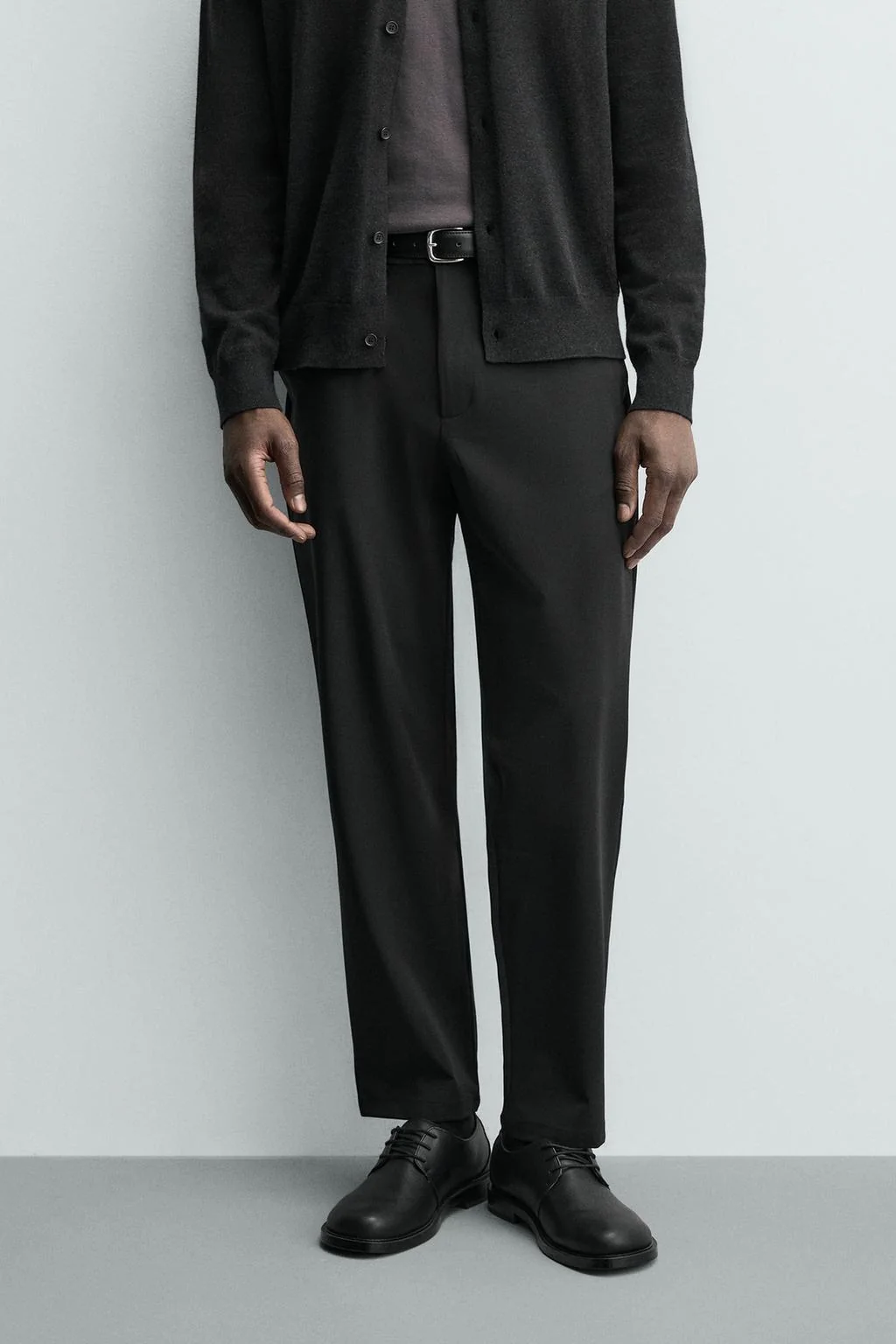 Брюки комфортной посадки обычной ширины