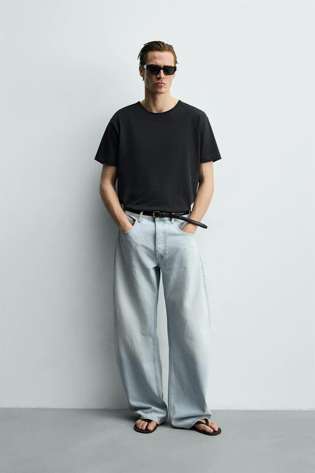 Джинсы кроя «балун» — Джинсы