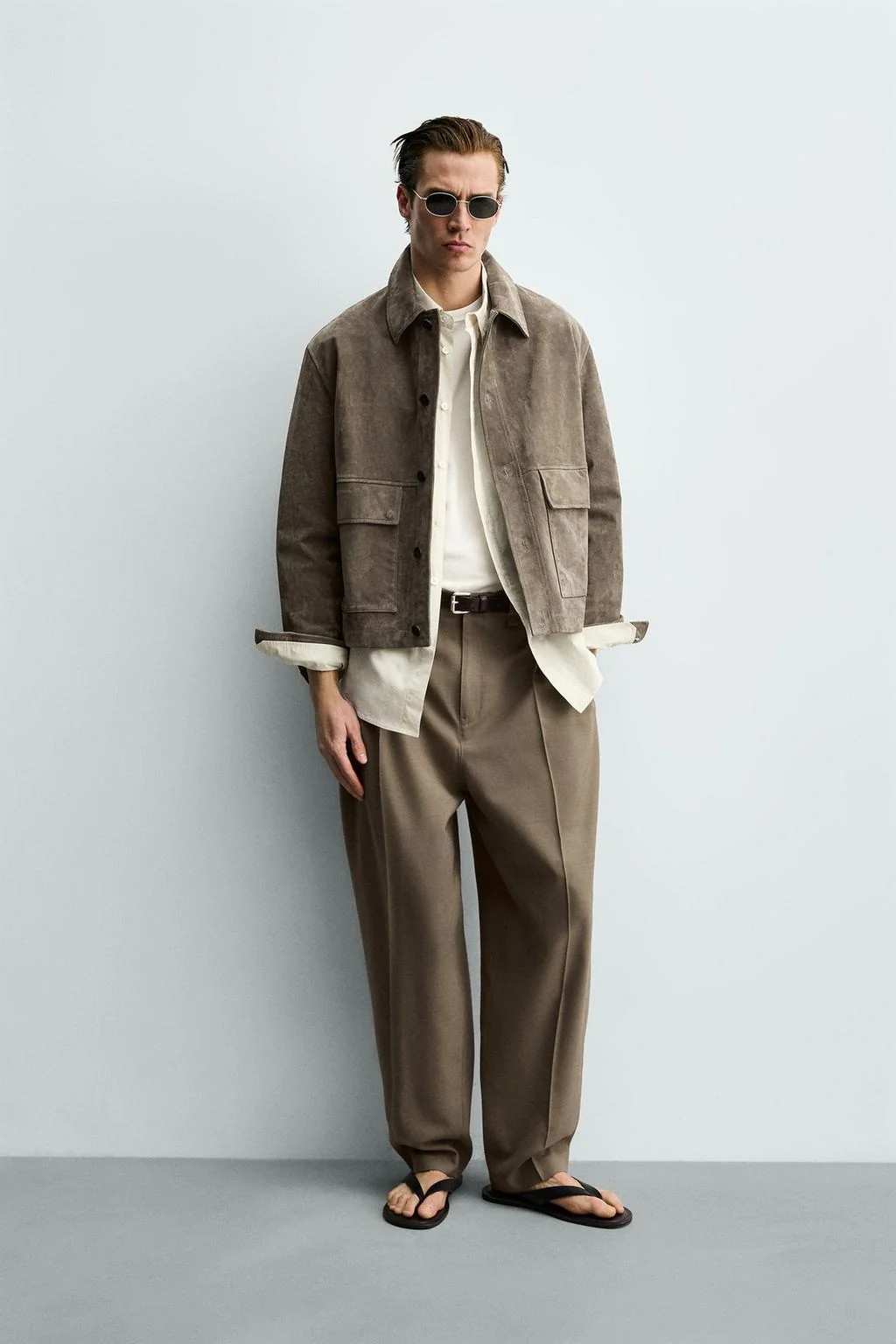 Укороченная куртка из замши с разрезом — Рубашки