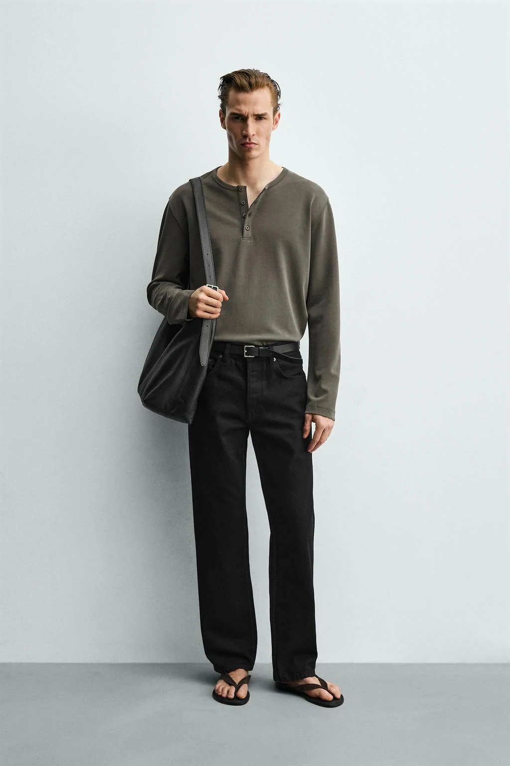 Мякая футболка хенли — Футболки