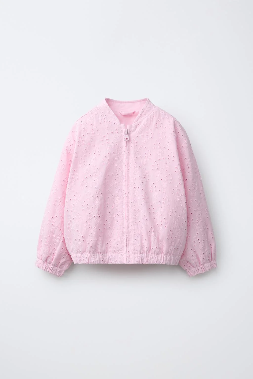 Легкая вышитая куртка
