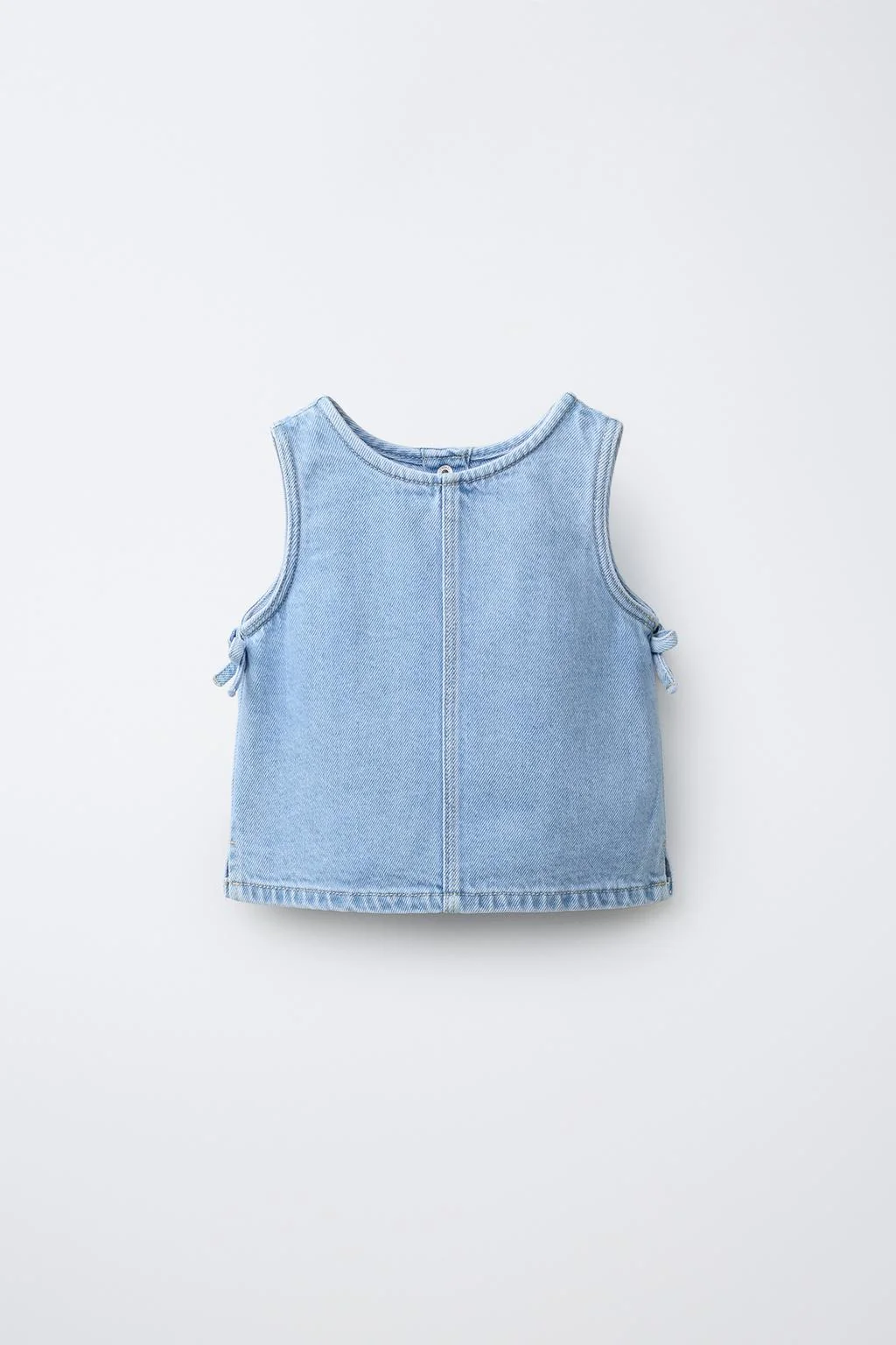 Деним-топ с бантиками