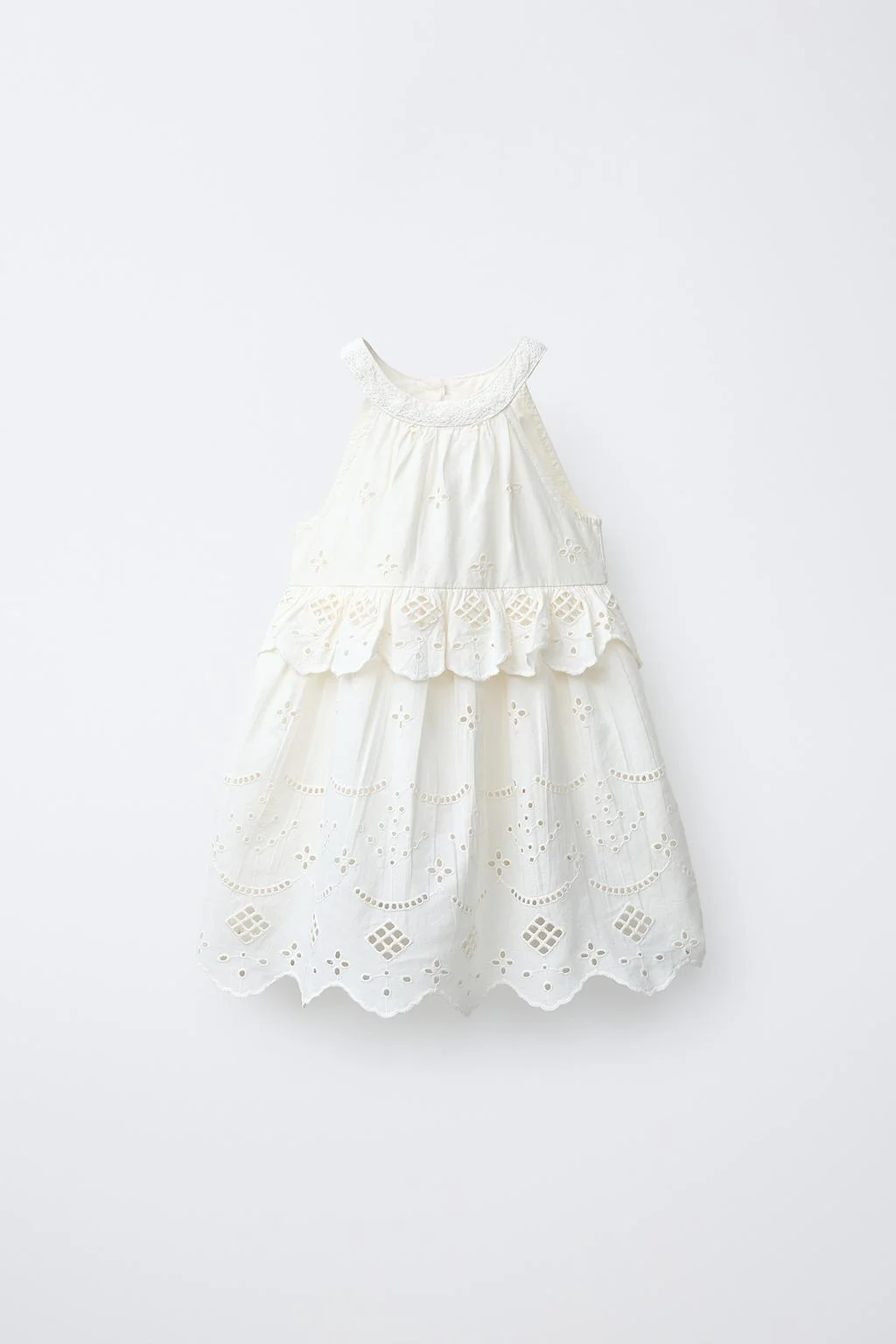 Платье с вышивкой на бретелях — Платья