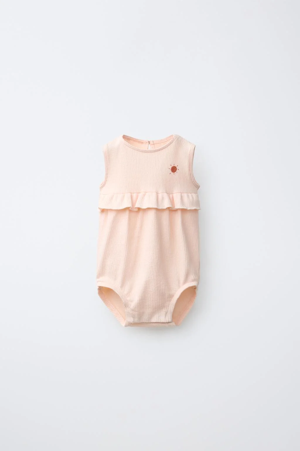 Боди с вышивкой и рюшами в виде солнца — Коллекция