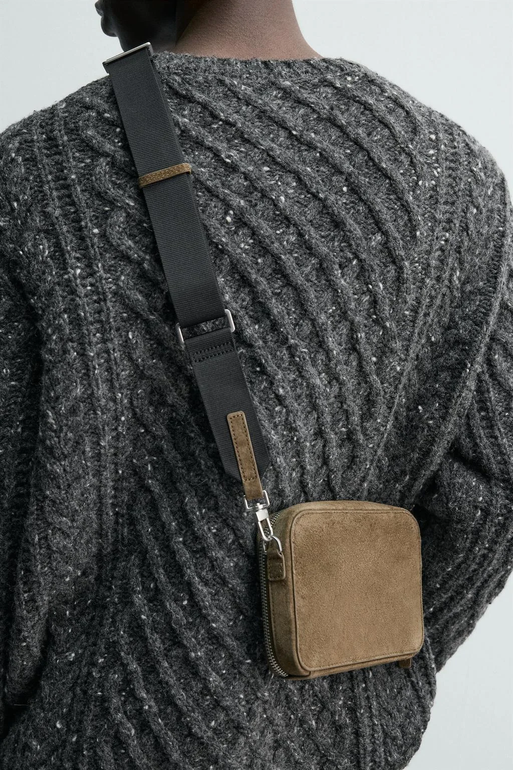 Кожаная сумка через плечо