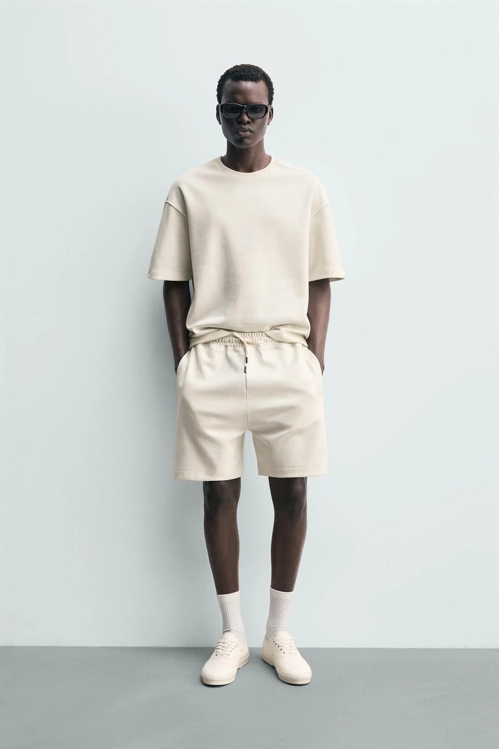 Свитшот свободного кроя из интерлока