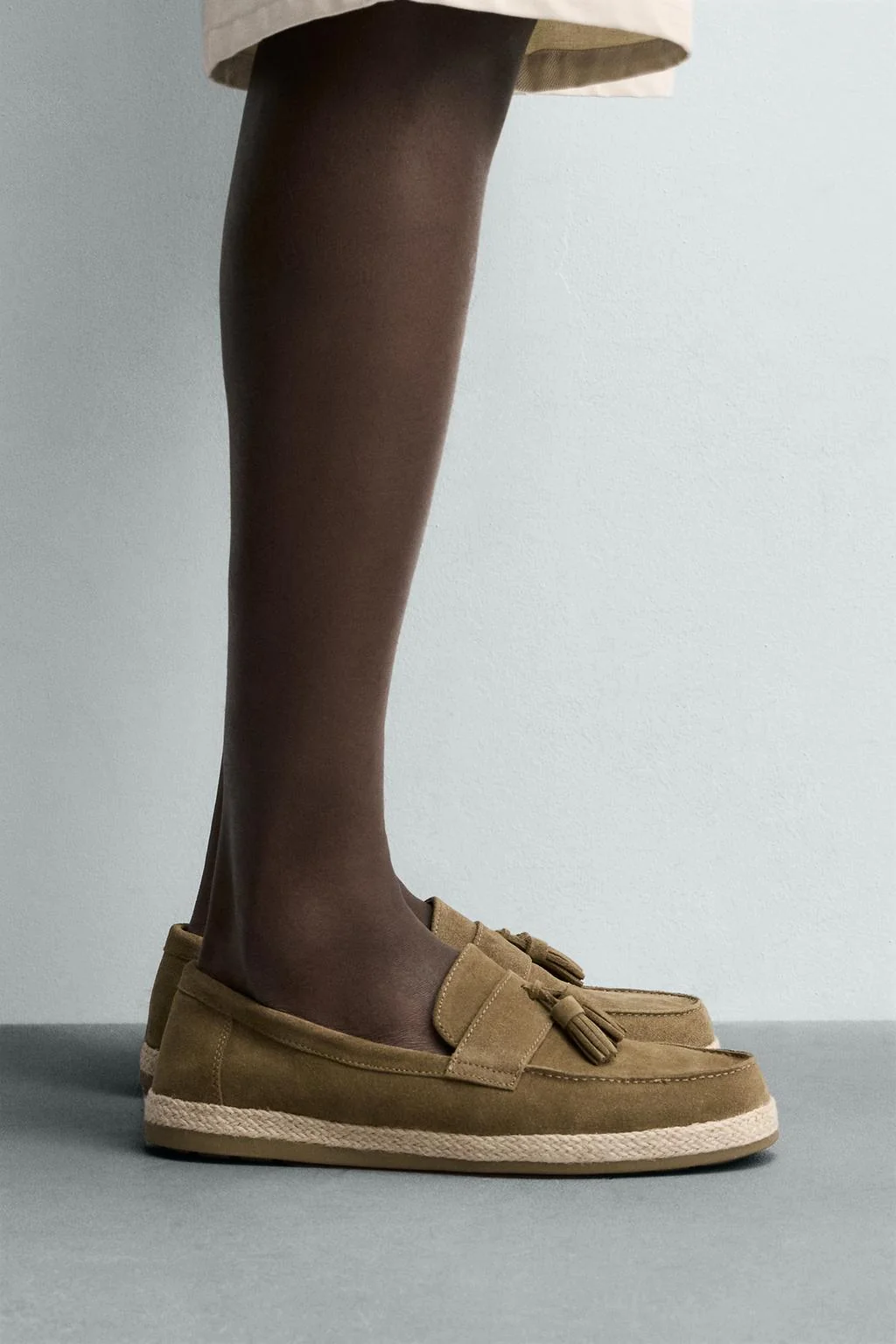 Повседневные кожаные лоферы с кисточками — Лоферы