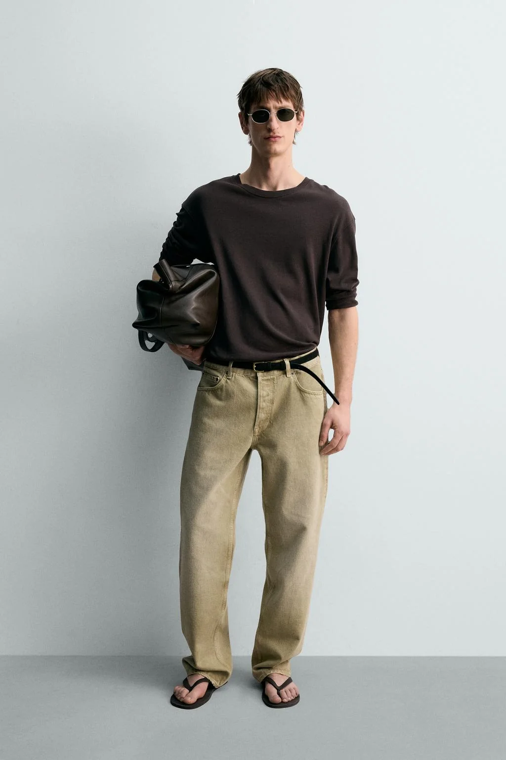 Хлопково-льняная футболка — Архив