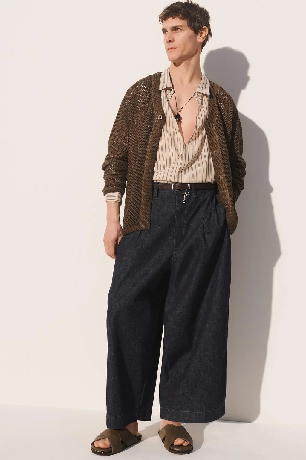 Джинсы с эффектом баллон