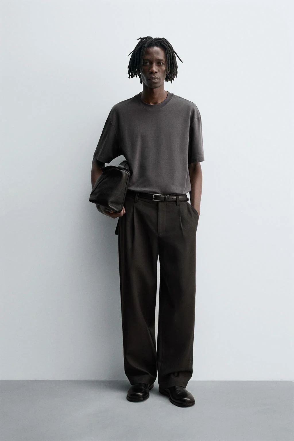 Футболка свободного кроя из интерлока /04