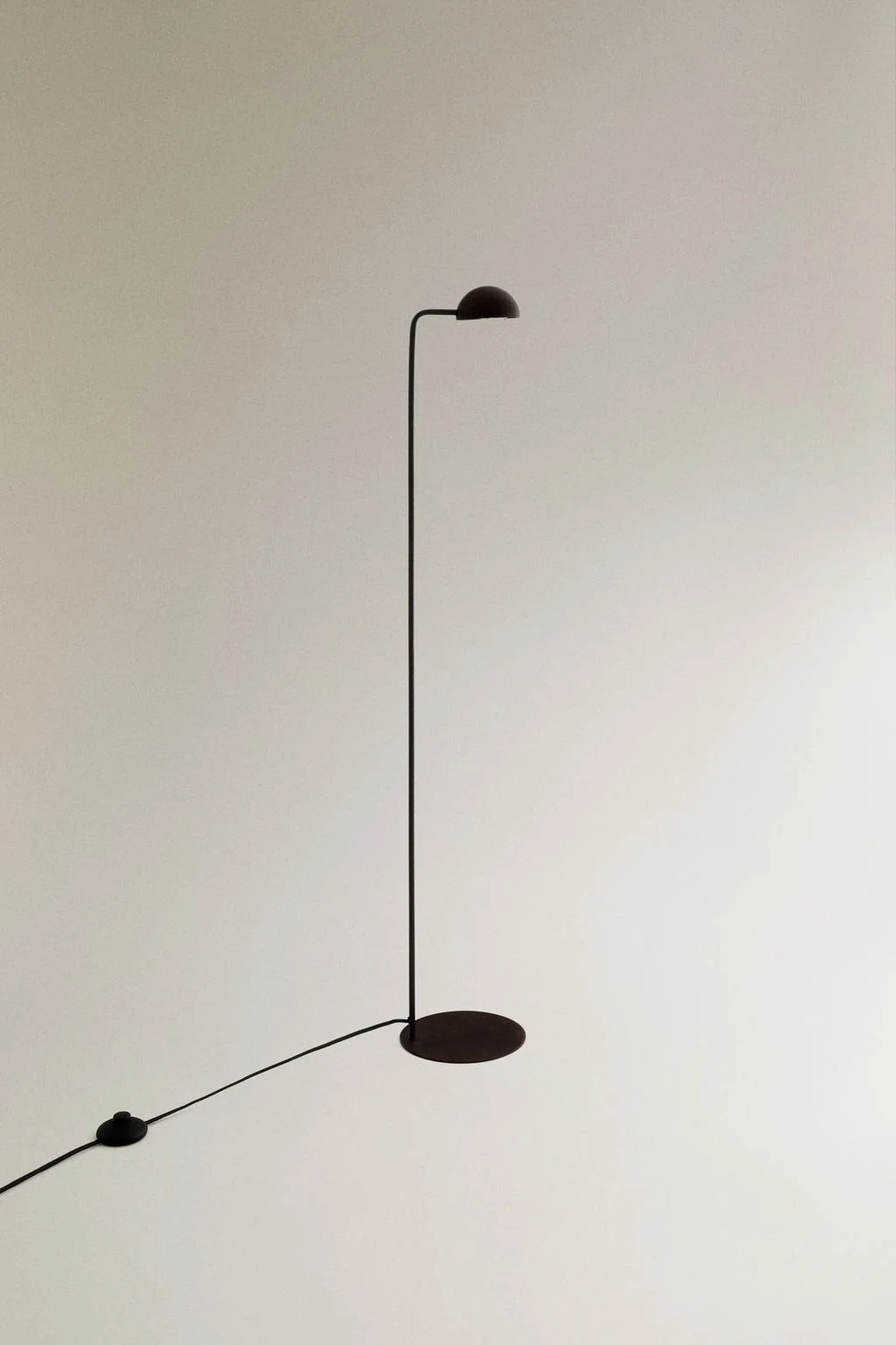 Напольная лампа | Металлический прожектор — Освещение