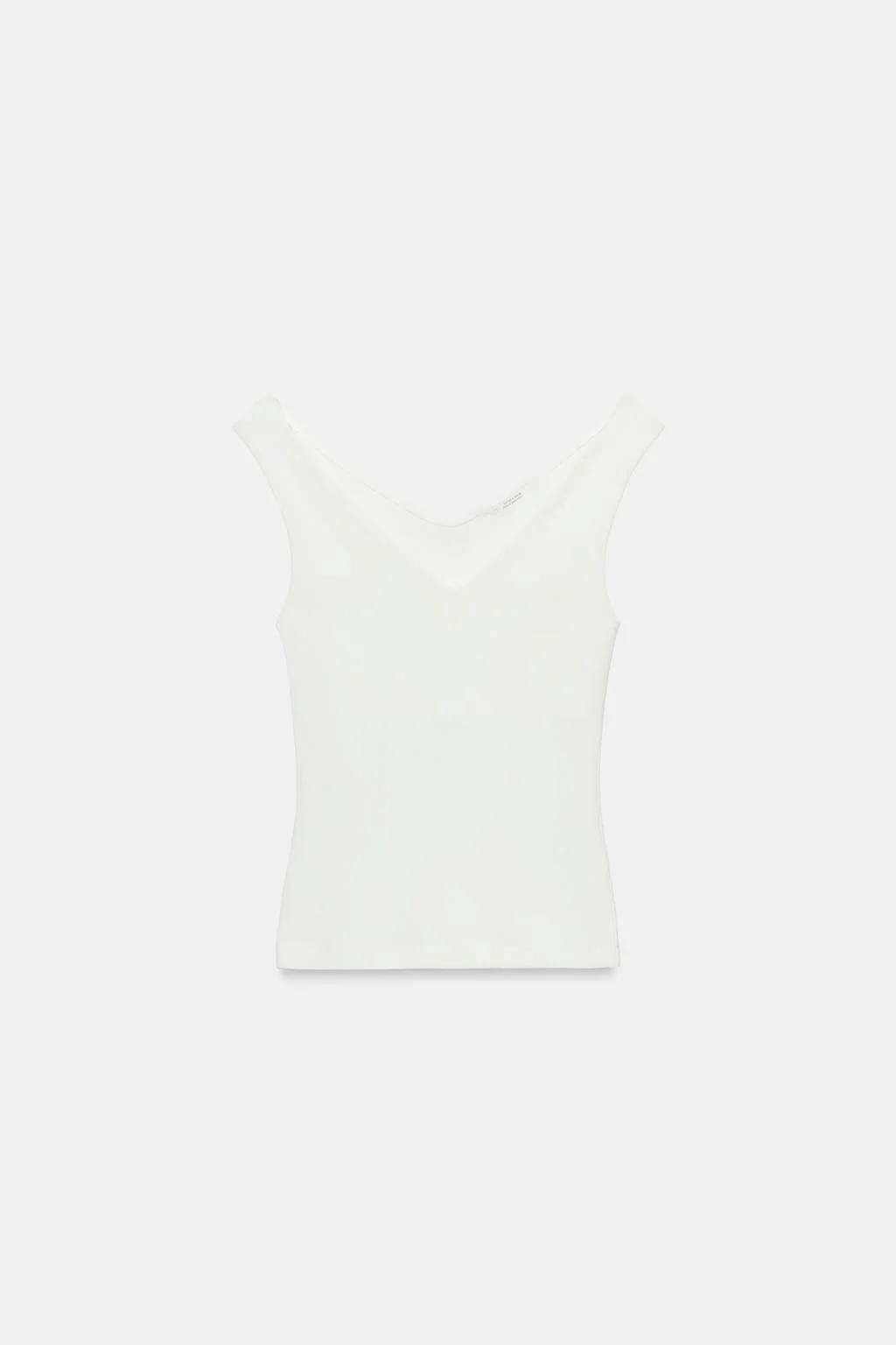 Футболка с открытой линией плеч — Футболки