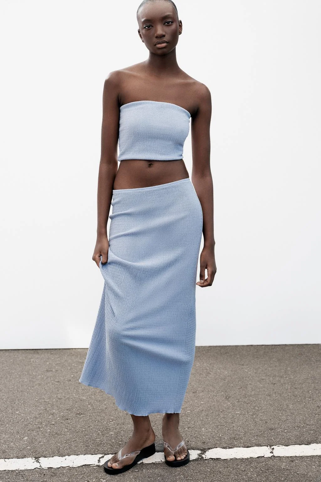 Текстурированная юбка миди