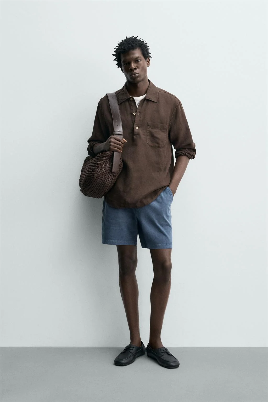 Шорты бермуды с эффектом выцветания — Брюки