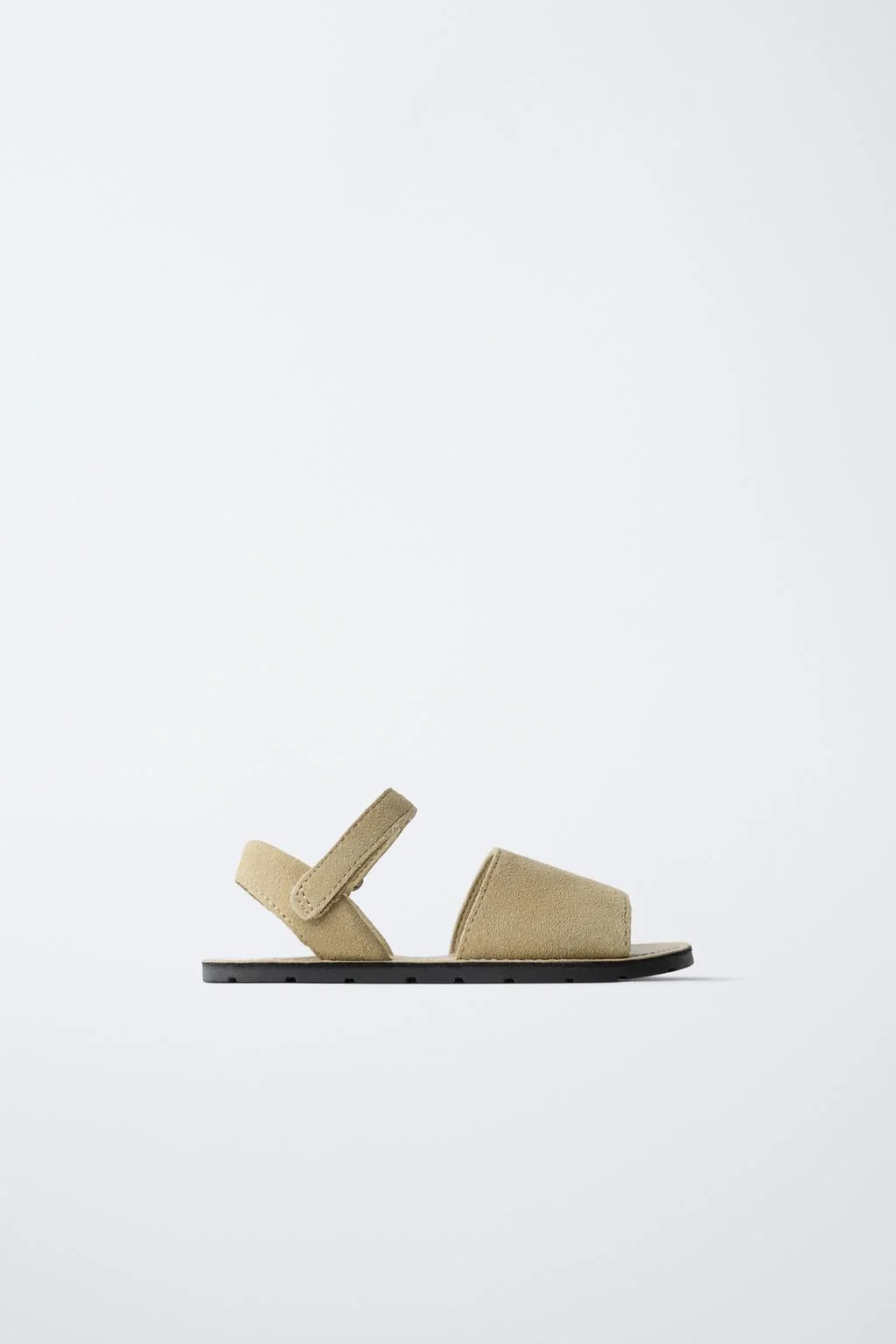 КОЖАНЫЕ САНДАЛИИ — Обувь