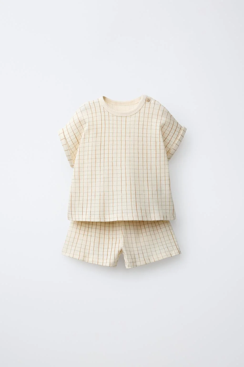 НАБОР ИЗ ФУТБОЛКИ С ВАФЕЛЬНОЙ ВЯЗКОЙ В КЛЕТКУ И БЕРМУД — Малыши